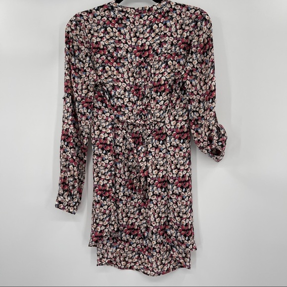Daniel Rainn Maternity Floral Split Neck Tunic​ - Picture 9 of 11